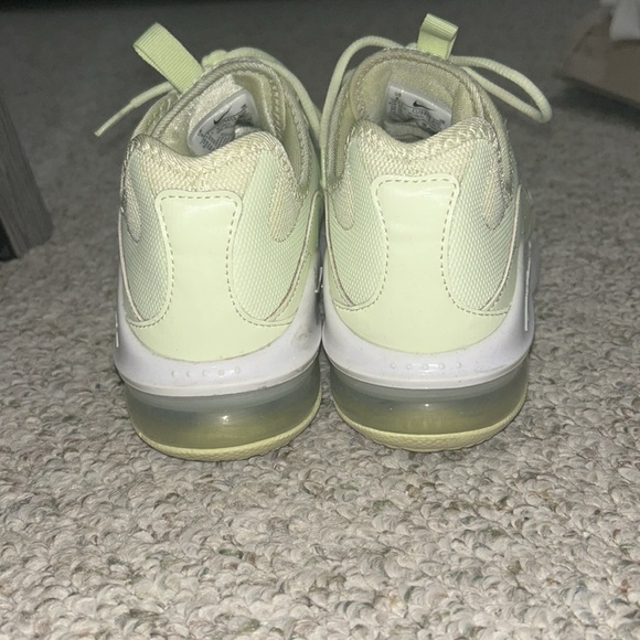 NWOT Nike Airmax - Picture 4 of 6